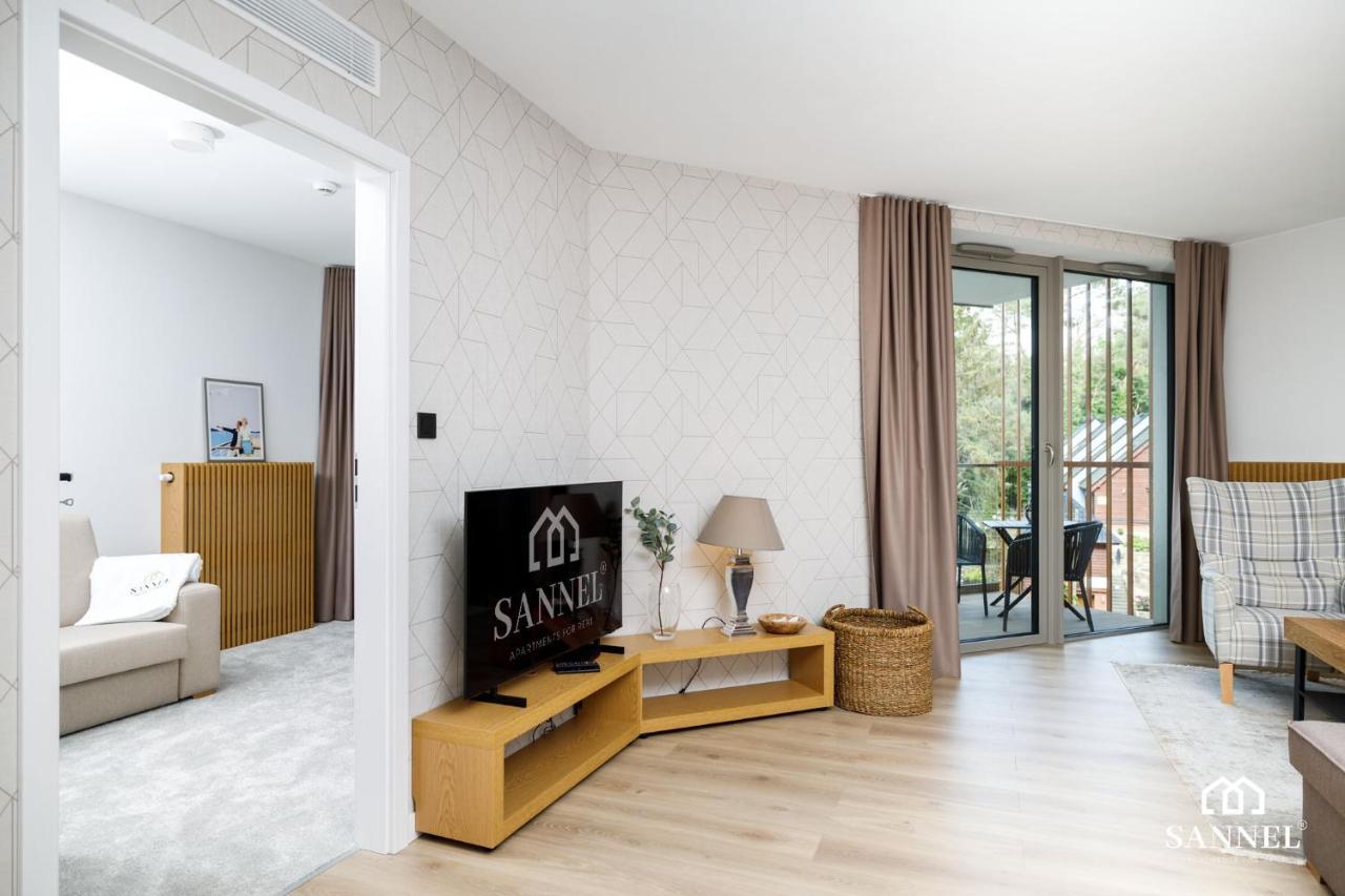 Apartament Golden Sand Z Dostepem Do Basenow,Jacuzzi,Strefy Saun- Pinea Apartments Pobierowo-Sannel Apartments For Rent Екстериор снимка